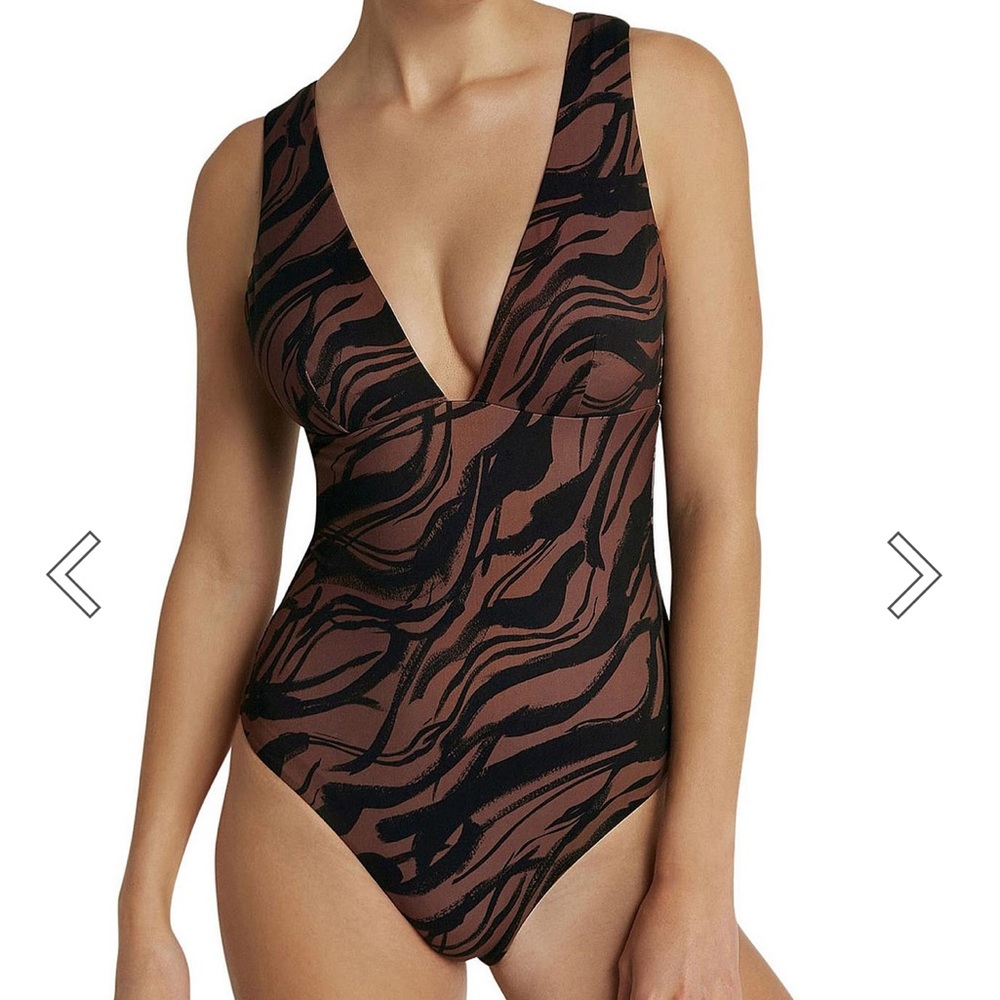 JETS Australia Black/Brown Print Women's One Piece Swimsuit size 12